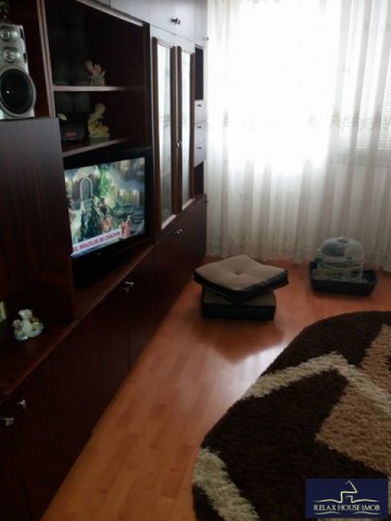 apartament-2-camere-confort-2-in-ploiesti-zona-malu-rosu-la-super-pret-1